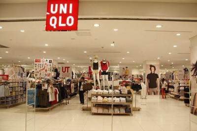 无工厂的服装帝国 每月开店100家，市值800亿的逆袭神话